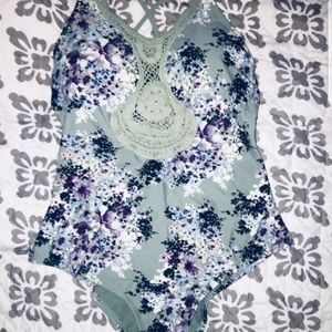 NWOT Women's Rue21 Swimsuit Size Medium
